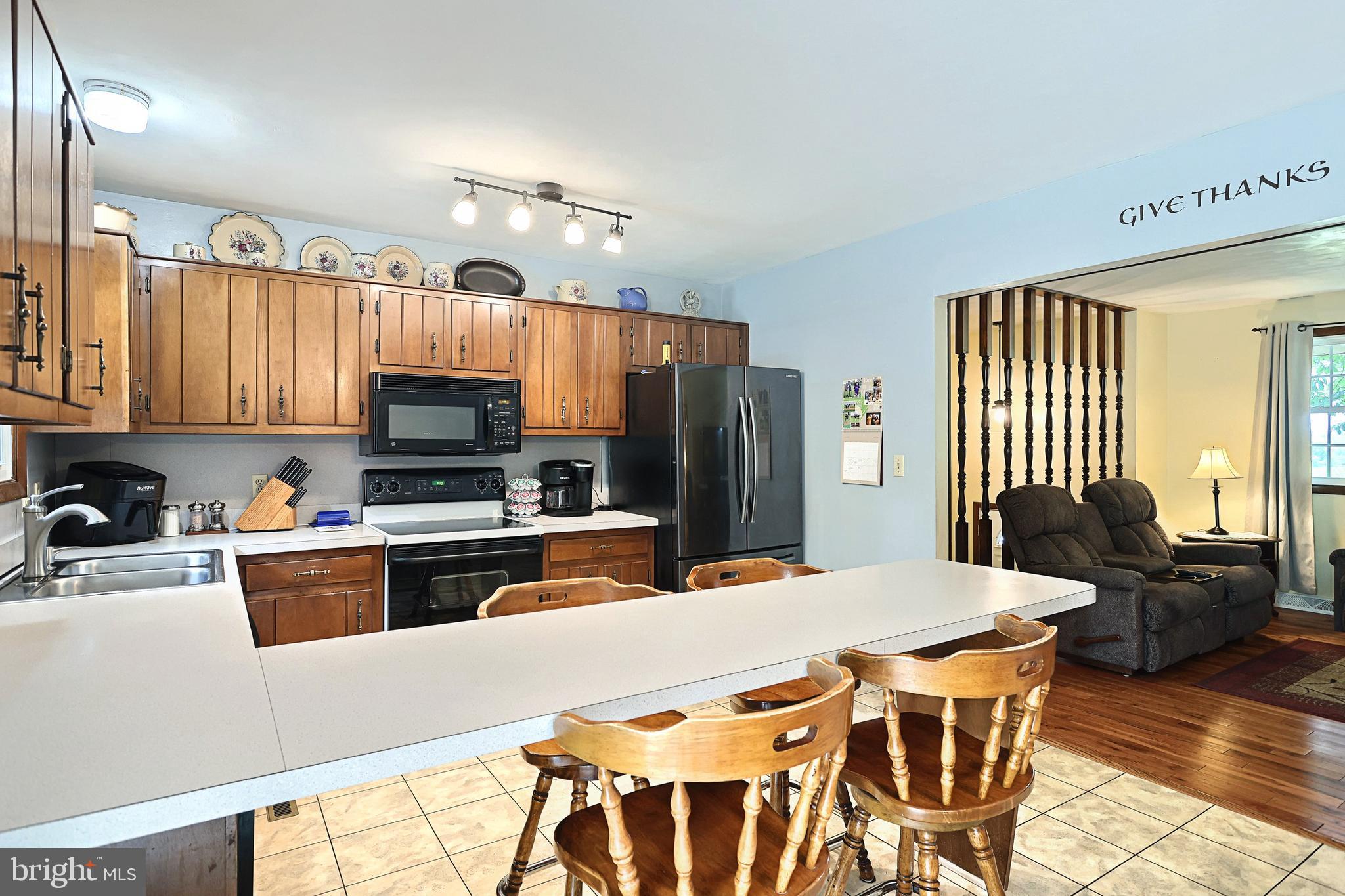 6451 Orefield Road Spring Grove, PA 17362 - Photo 10 of 45