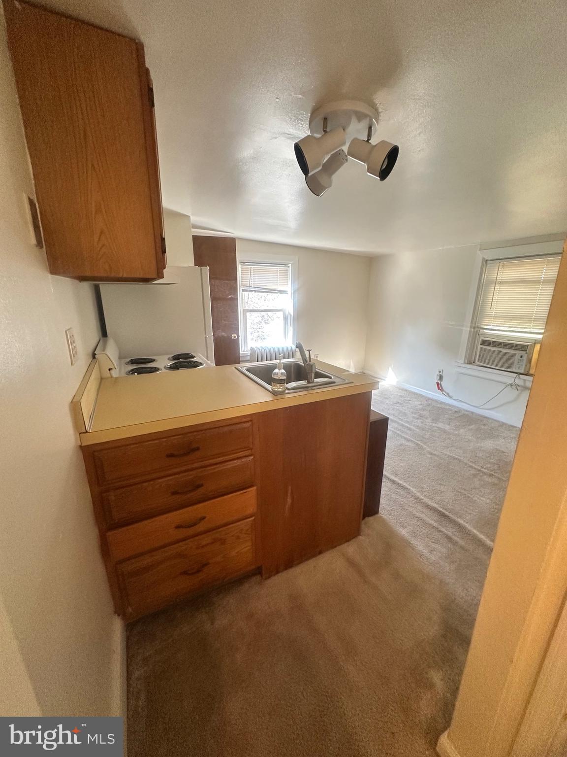 71 Sproul Road, Unit 3 Malvern, PA 19355 - Photo 9 of 11 a bed room with a bed