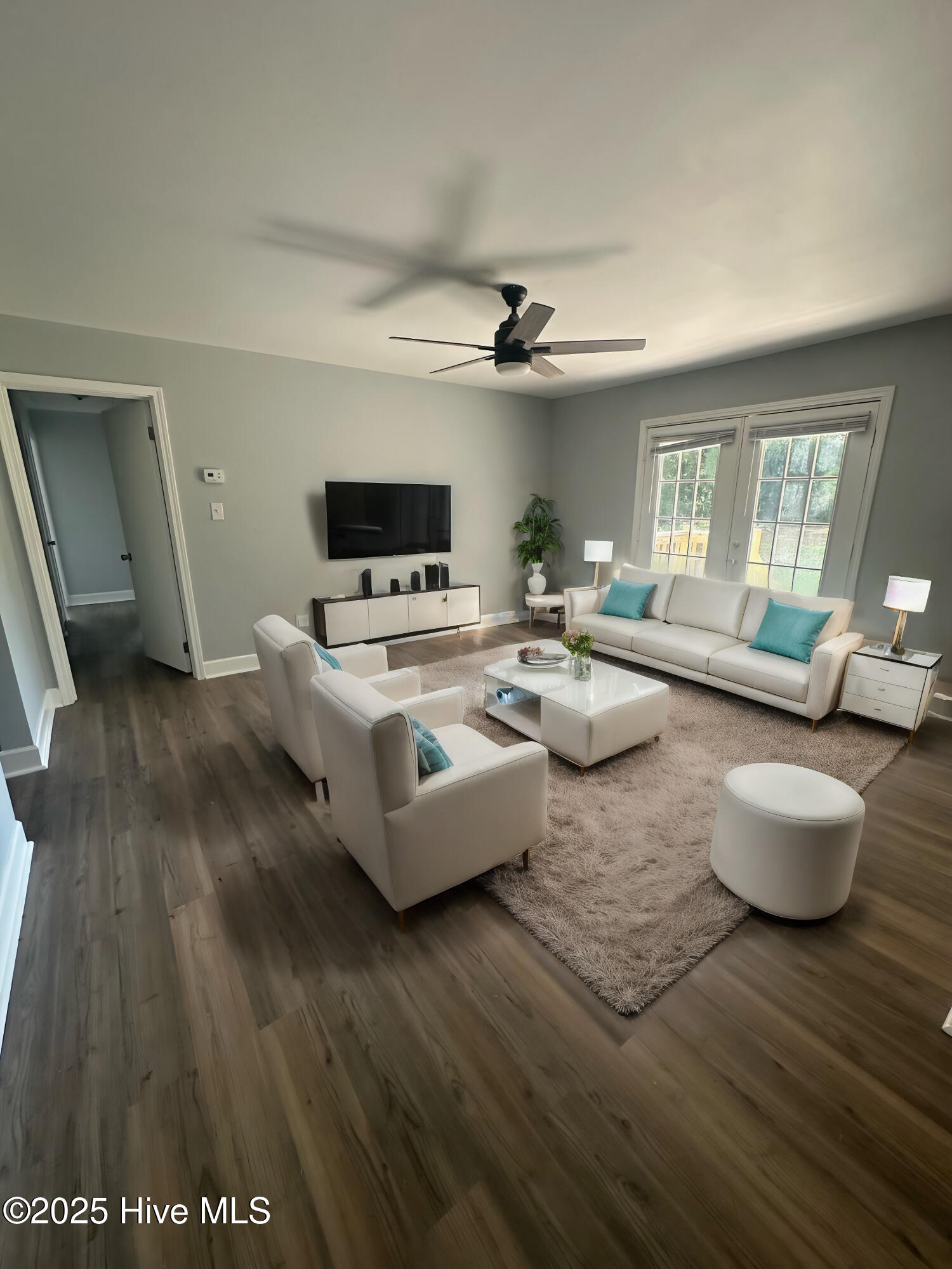 4722 River Road Wilson, NC 27893 - Photo 3 of 15 Virtual Staging AI - Living Room