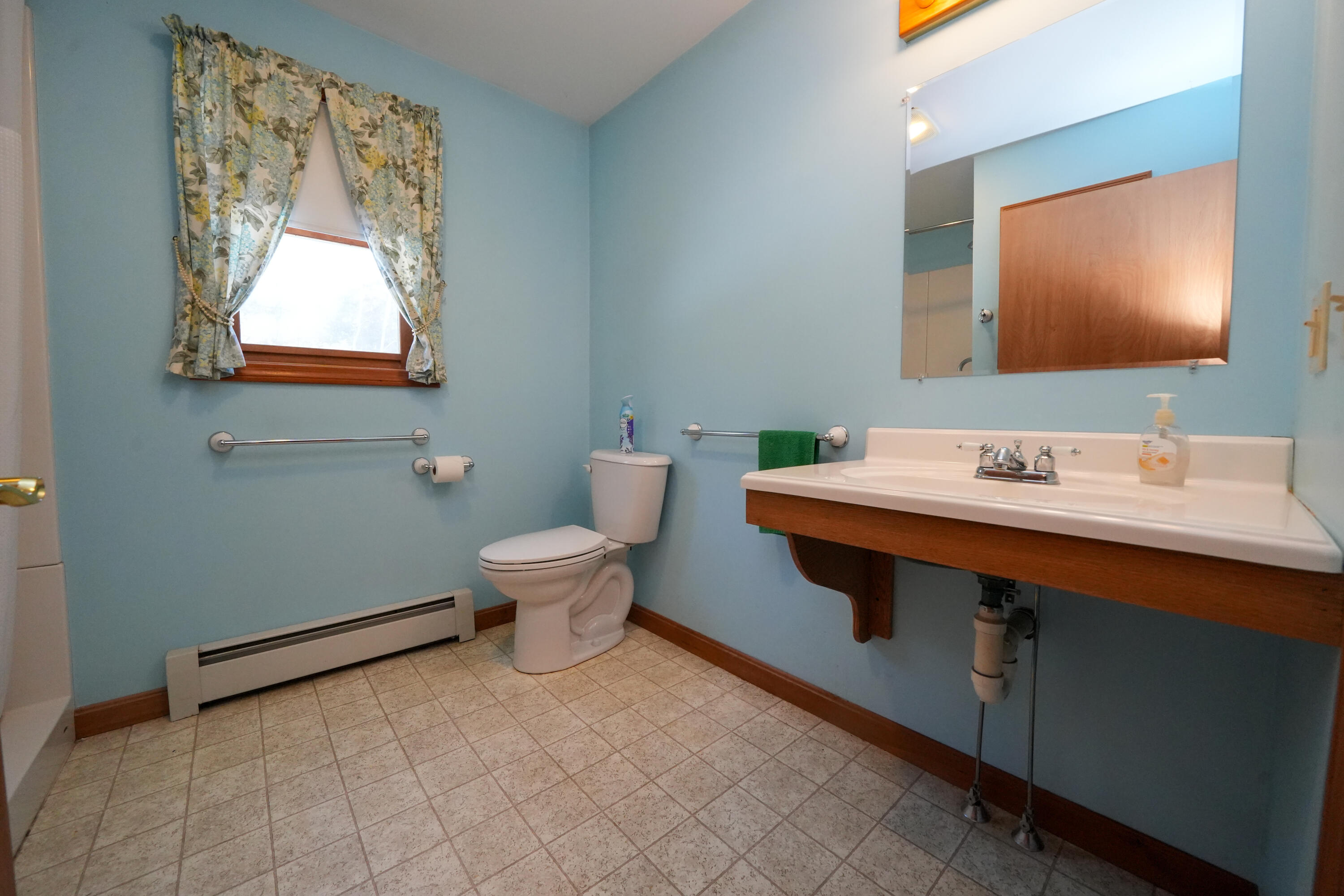 1261 Chase Road Bangor, ME 04401 - Photo 16 of 23 Bathroom #1 addt'l