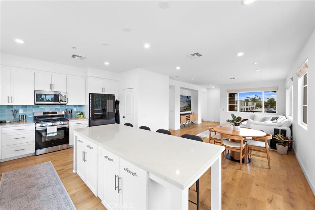 7001 Monarch Avenue Buena Park, CA 90621 - Photo 8 of 28