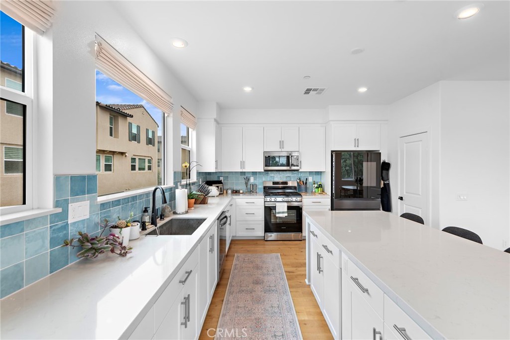 7001 Monarch Avenue Buena Park, CA 90621 - Photo 9 of 28