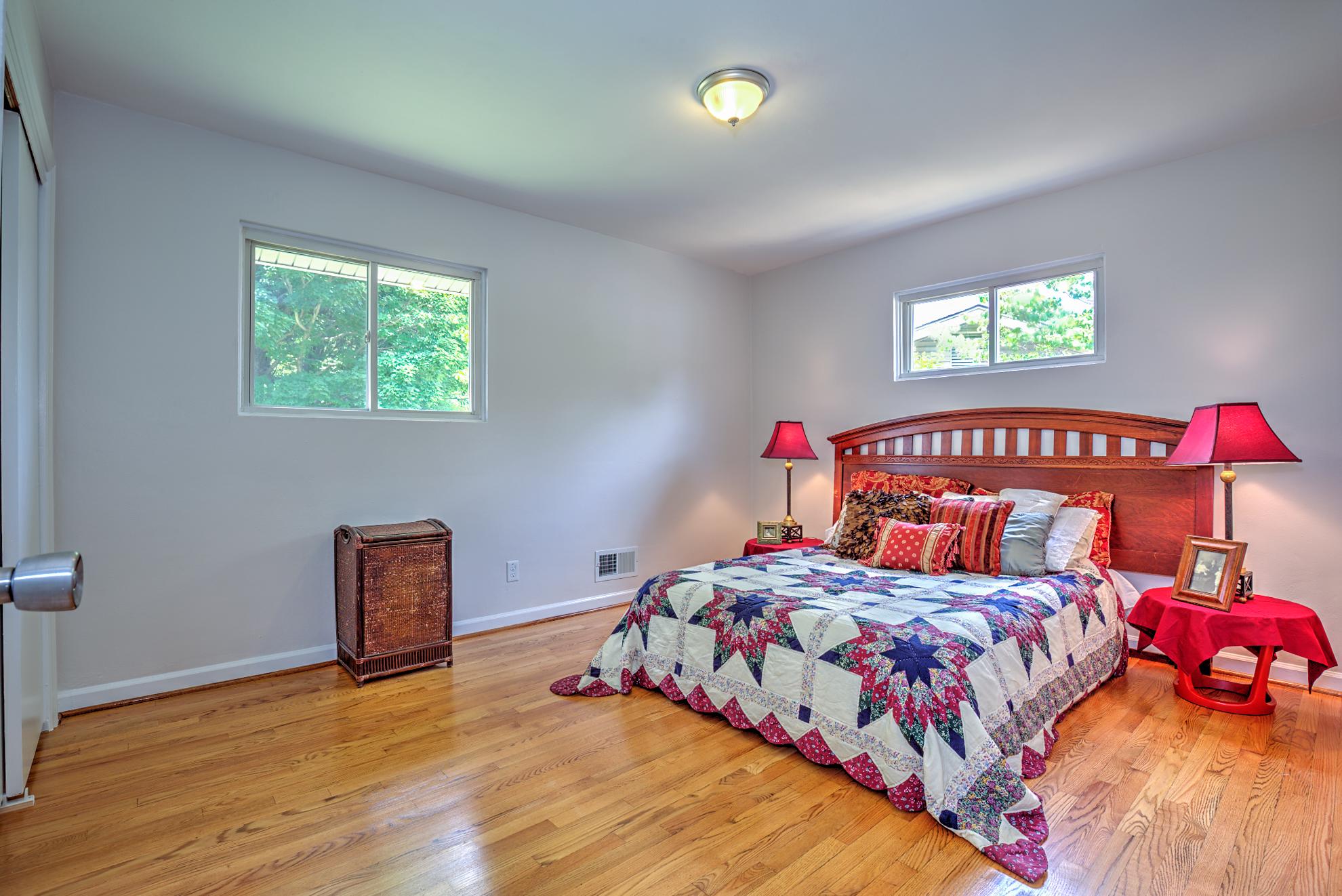 5353 Grandin Rd Extension Roanoke, VA 24018 - Photo 17 of 25 Bedroom 1