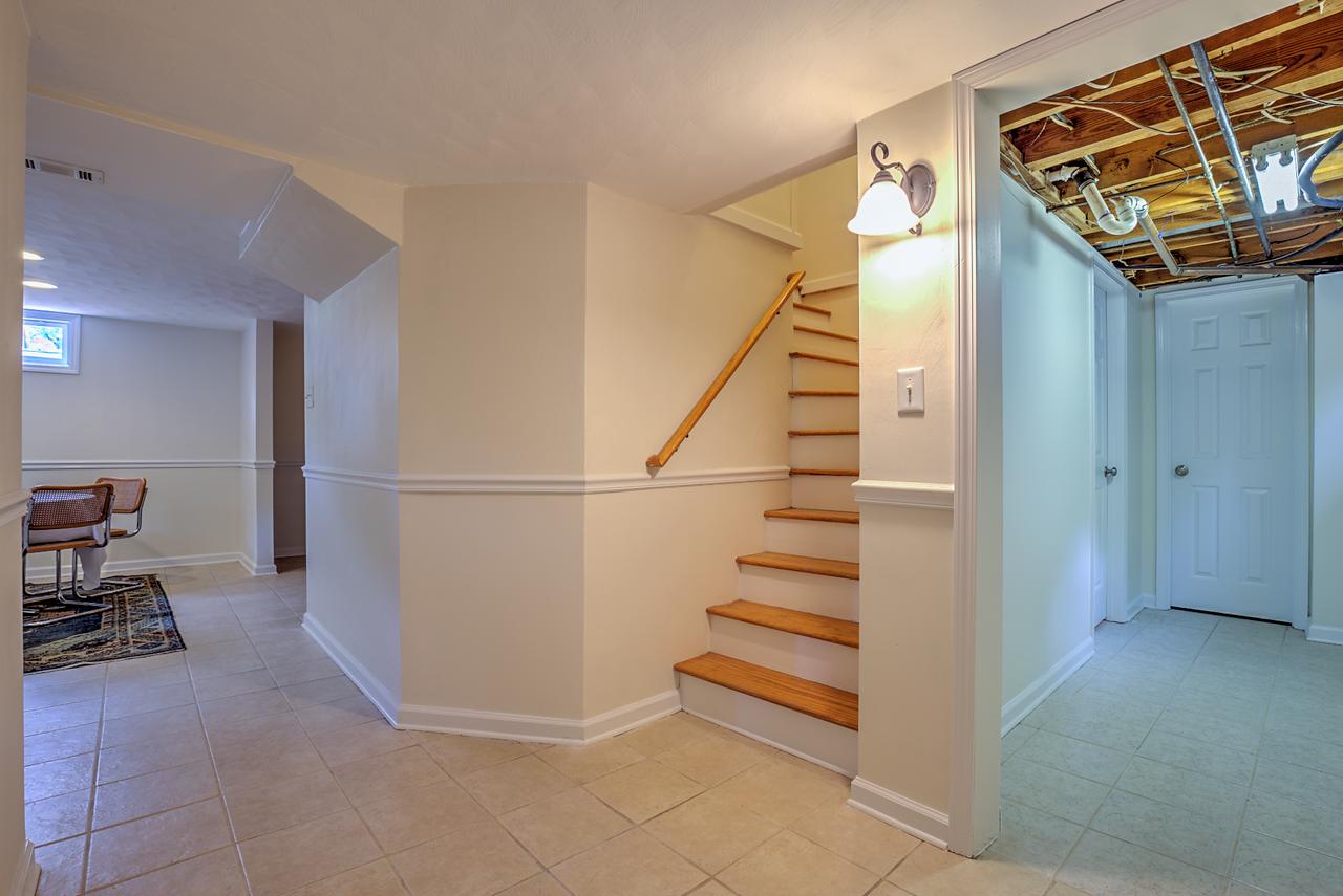 5353 Grandin Rd Extension Roanoke, VA 24018 - Photo 23 of 25 Basement