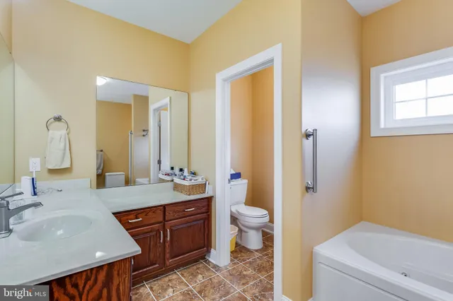 $685,000 | 12390 Deer Forest Road, Bridgeville, DE 19933