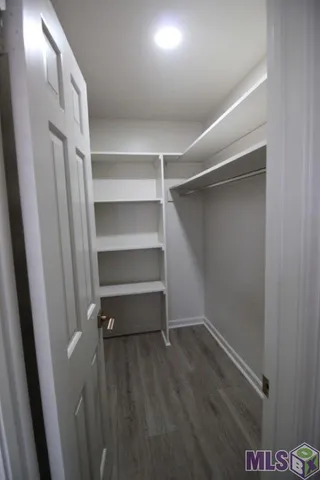 $2,300 | 10111 Jefferson Highway, Baton Rouge, LA 70809