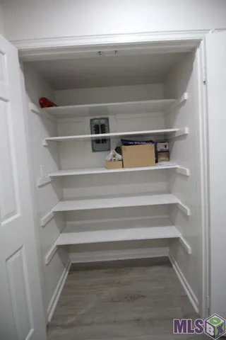 $2,300 | 10111 Jefferson Highway, Baton Rouge, LA 70809