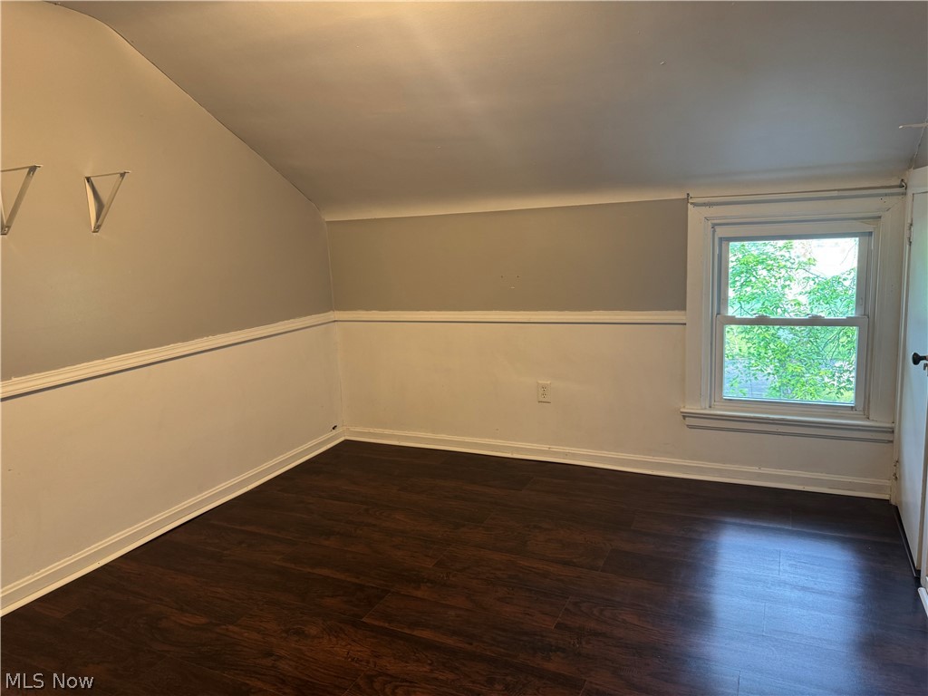 1530 Collier Road Akron, OH 44320 - Photo 21 of 25