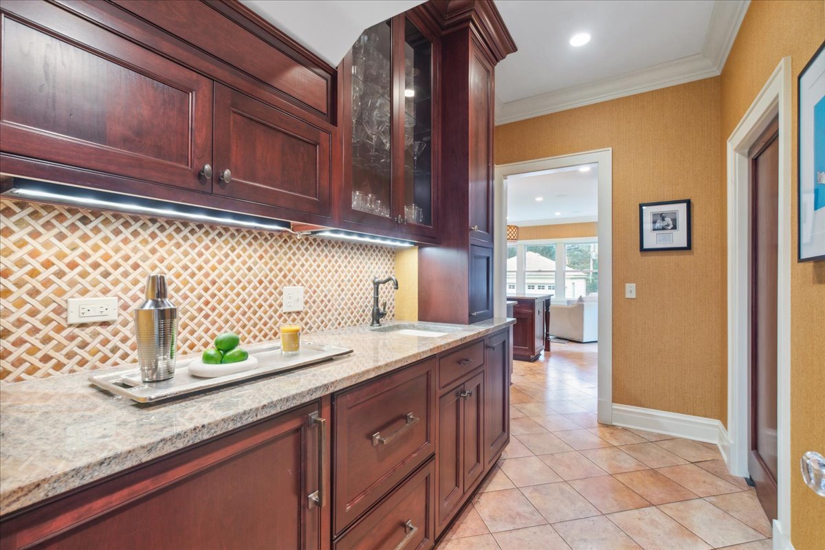 417 Abbotsford Road Kenilworth, IL 60043 - Photo 25 of 60 Gallery Image 25