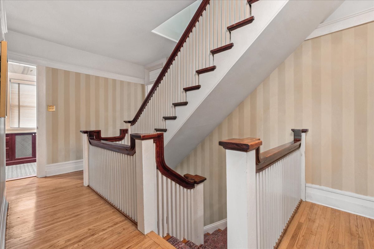 417 Abbotsford Road Kenilworth, IL 60043 - Photo 28 of 60 Gallery Image 28