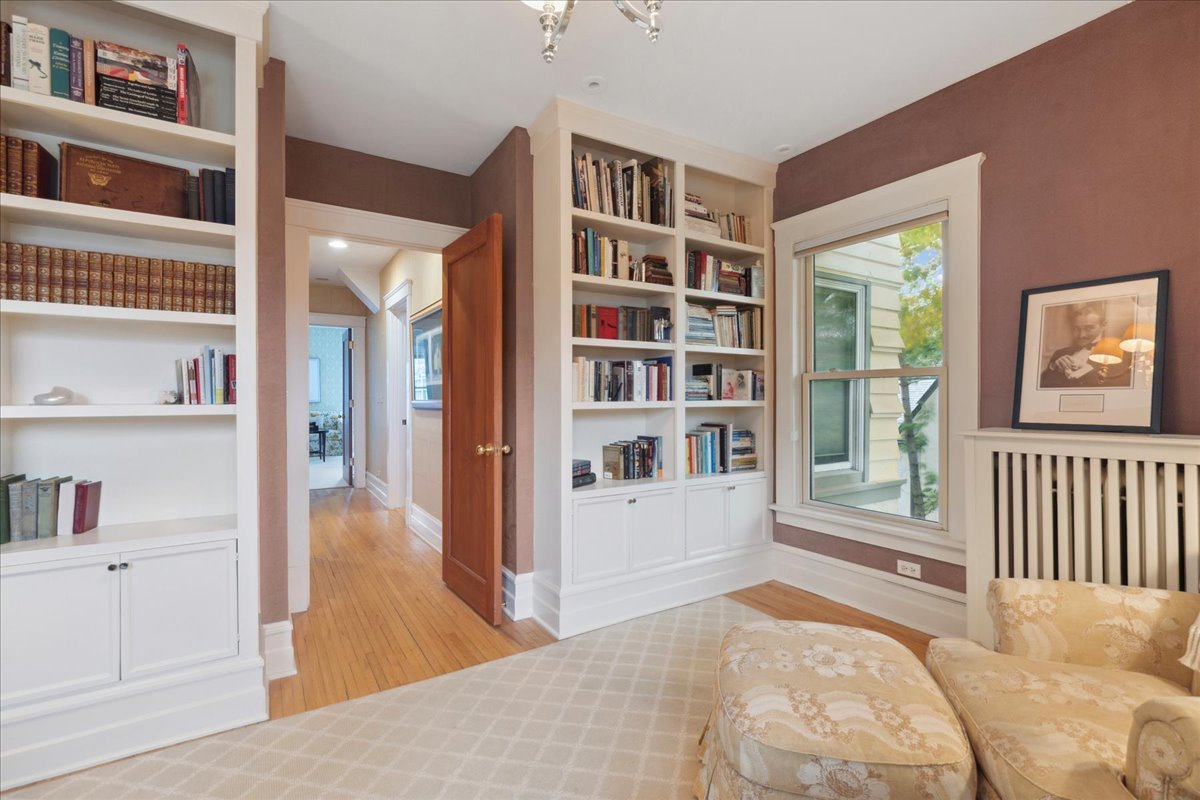 417 Abbotsford Road Kenilworth, IL 60043 - Photo 31 of 60 Gallery Image 31