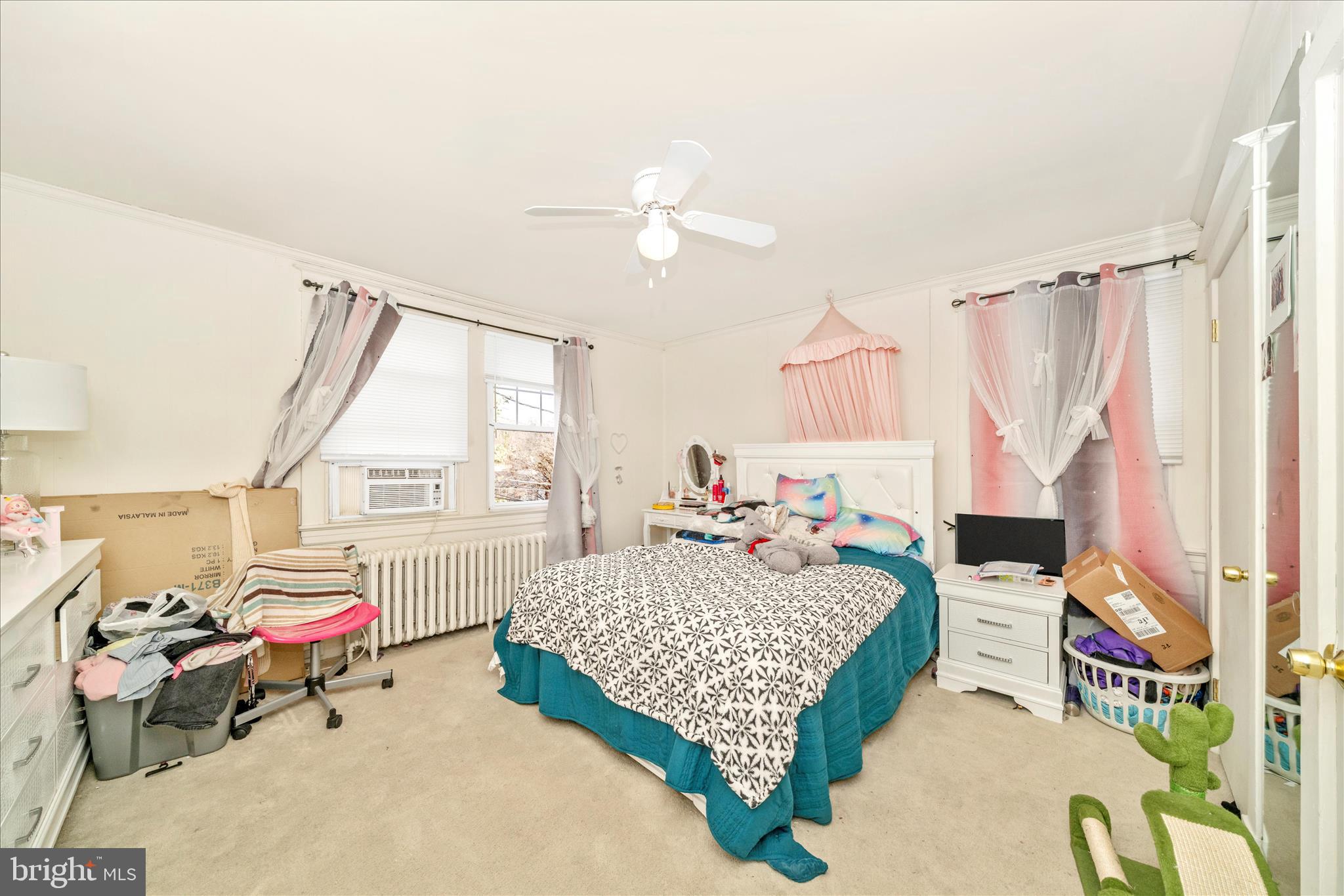 6313 Frederick Road Catonsville, MD 21228 - Photo 5 of 38 Upper Level Unit Bedroom 1