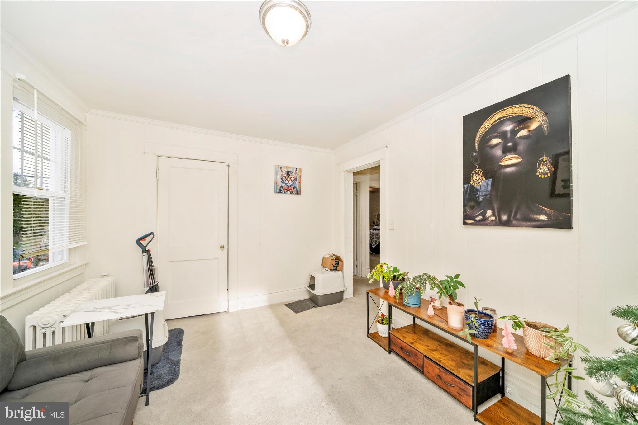 6313 Frederick Road Catonsville, MD 21228 - Photo 8 of 38 Upper Level Unit Sitting Room