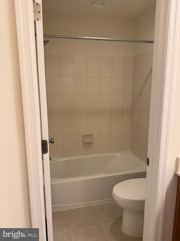 $3,500 | 41692 Wellstone Terrace, Aldie, VA 20105