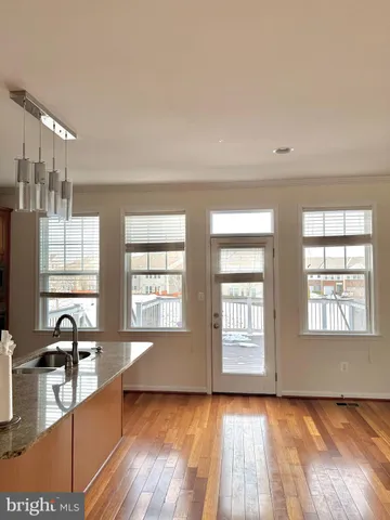 $3,500 | 41692 Wellstone Terrace, Aldie, VA 20105