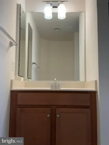 $3,500 | 41692 Wellstone Terrace, Aldie, VA 20105