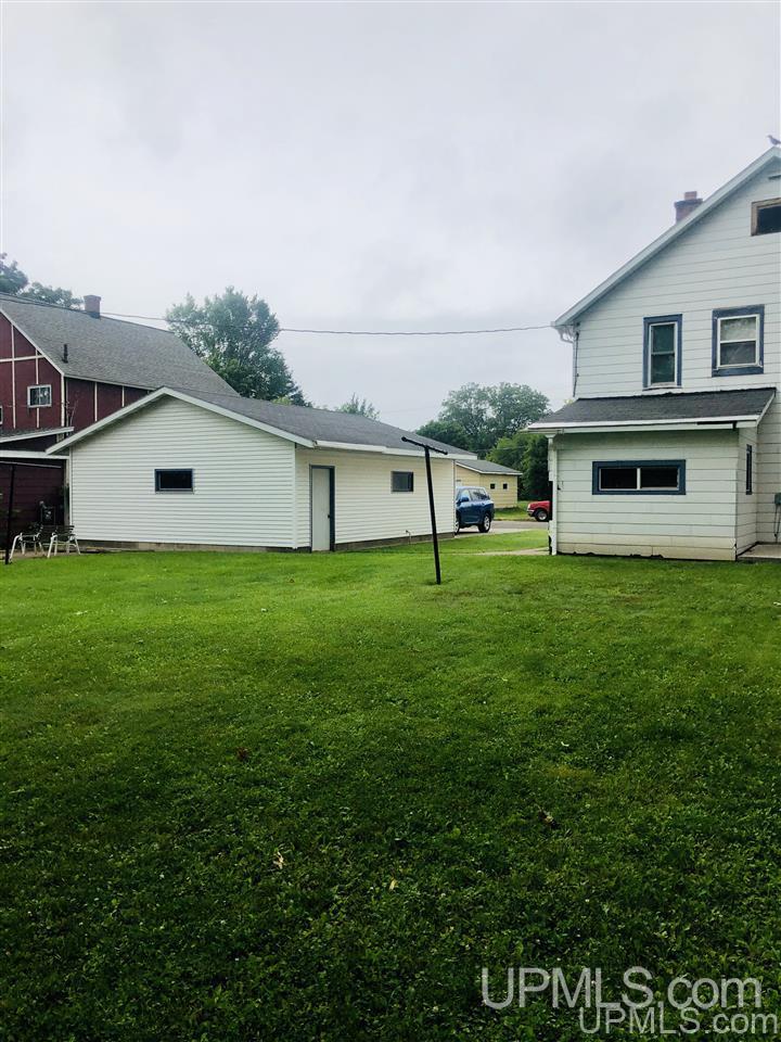 720 Maurice Street Ishpeming, MI 49849 - Photo 2 of 20 Gallery Image 2