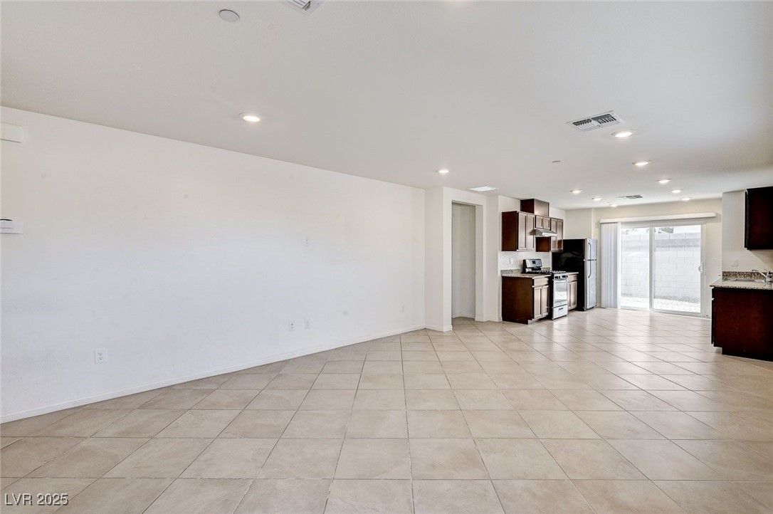 7831 Penderbrook Street Las Vegas, NV 89149 - Photo 17 of 40