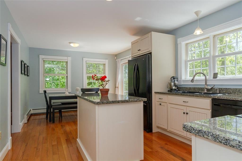 9 Shermans Point Road Camden, ME 04843 - Photo 6 of 28 Photo