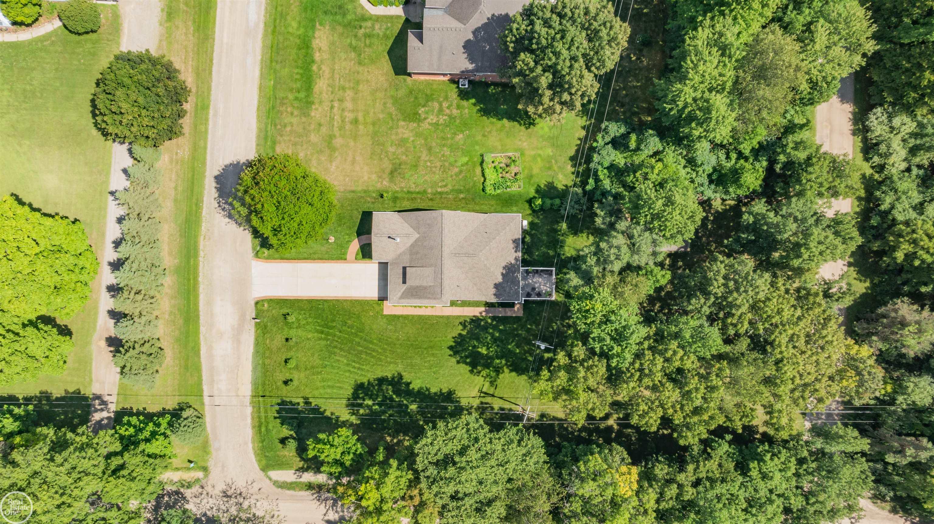 64110 Campground Road Washington, MI 48095 - Photo 19 of 74 50219177-12cc0970-c9e2-419d-a458-2a30a1fe24cf.JPG