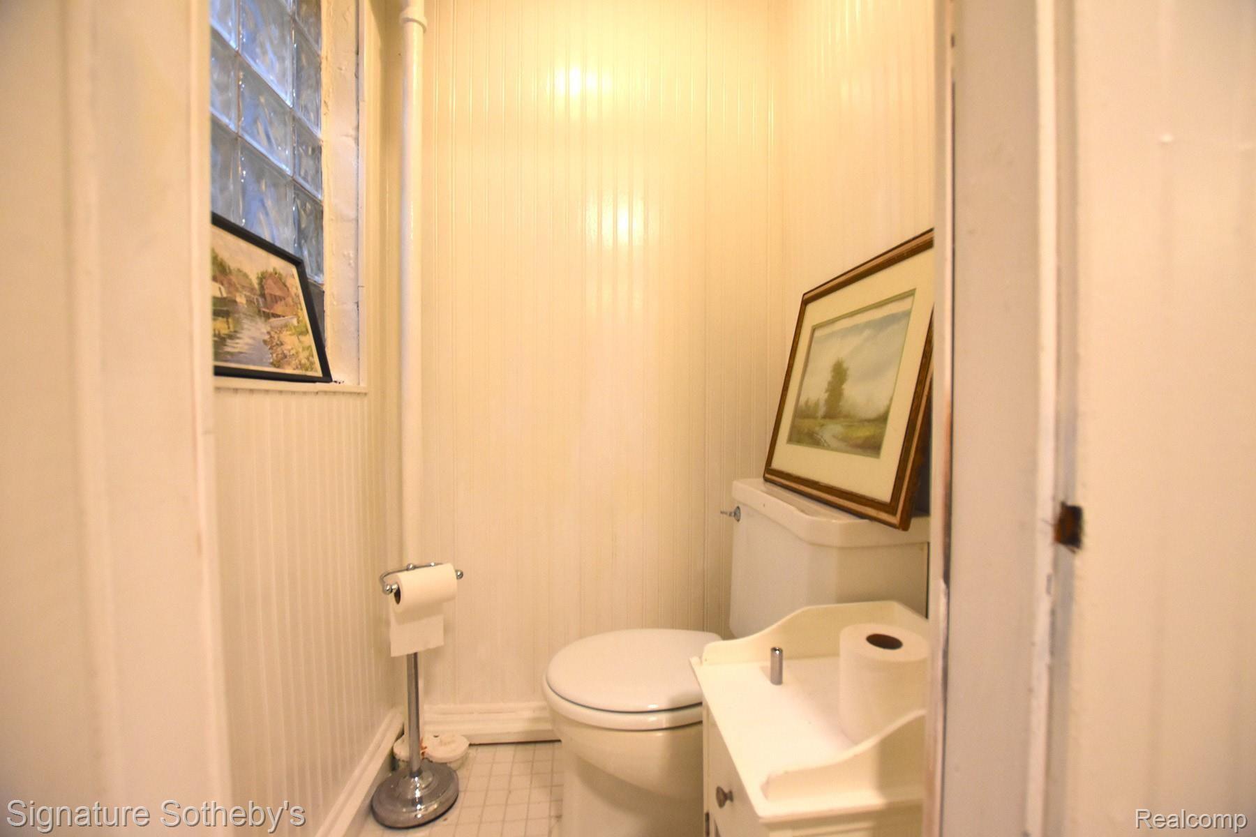 275 Hamilton Road Bloomfield Hills, MI 48301 - Photo 45 of 47 DSC_0753.JPG
