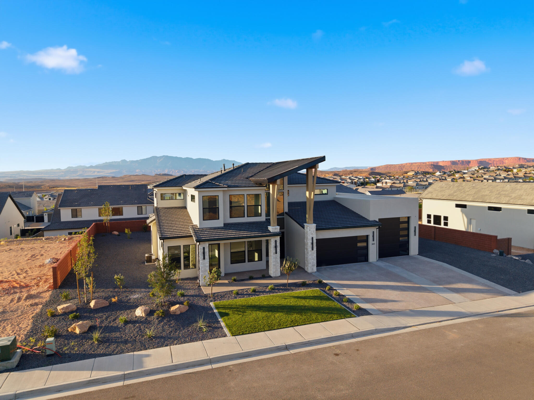 3011 East Rimrunner Drive St. George, UT 84790 - Photo 2 of 99 DJI_20260630195827_0593_D