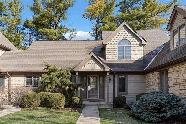 $675,000 | 1076 Larkspur Lane, Darien, IL 60561