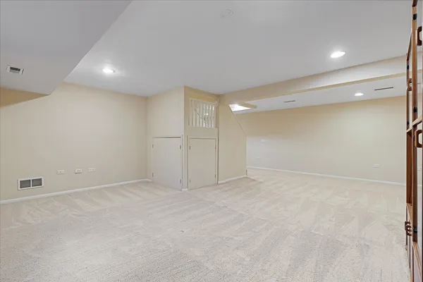 $675,000 | 1076 Larkspur Lane, Darien, IL 60561