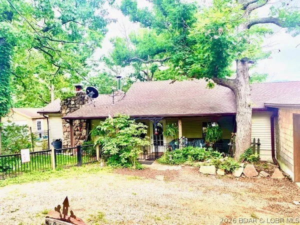$650,000 | 143 Walleye Point Drive, Camdenton, MO 65020