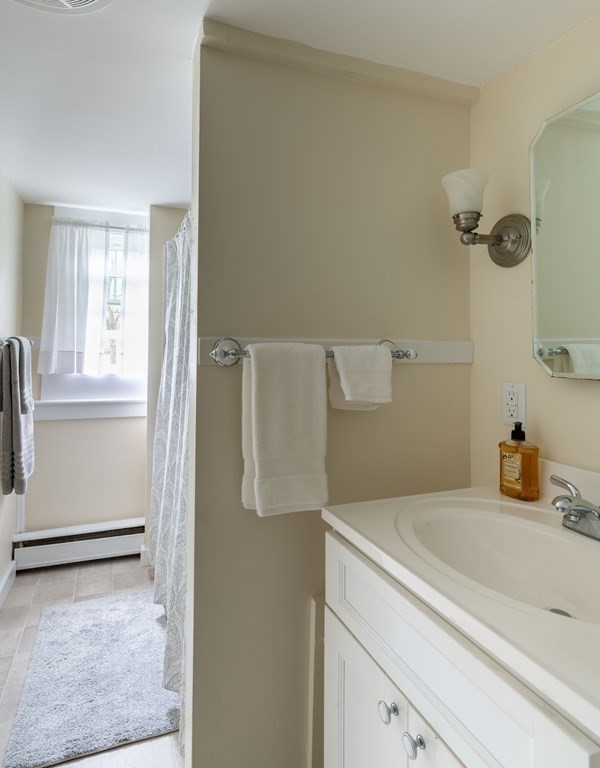 890 Bernardston Road Greenfield, MA 01301 - Photo 17 of 37 Gallery Image 17