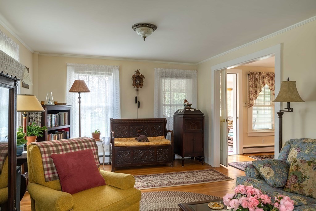 890 Bernardston Road Greenfield, MA 01301 - Photo 8 of 37 Gallery Image 8