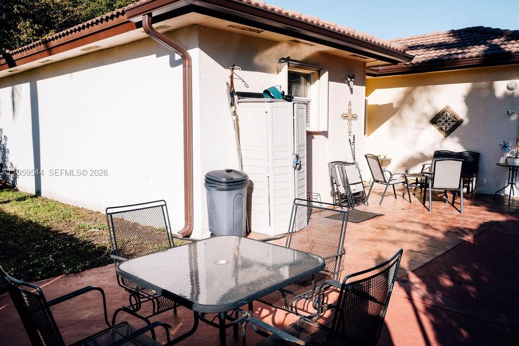 16158 Southwest 68th Terrace Miami, FL 33193 - Photo 42 of 56 Gallery Image 42