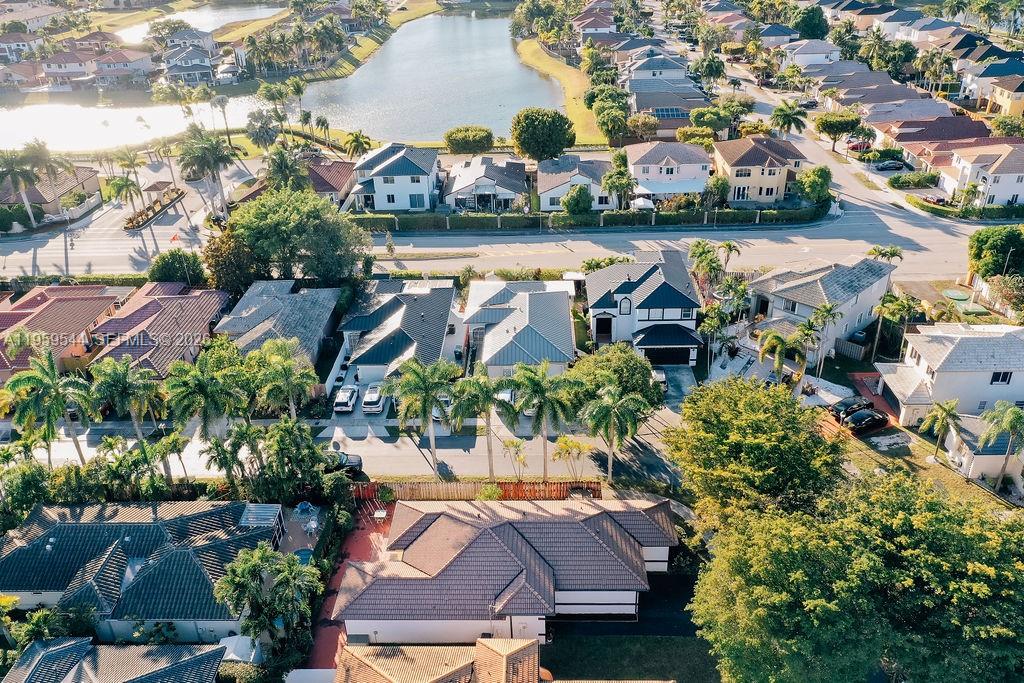 16158 Southwest 68th Terrace Miami, FL 33193 - Photo 53 of 56 Gallery Image 53