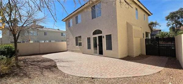 $2,595 | 11032 Fintry Hills Street, Las Vegas, NV 89141