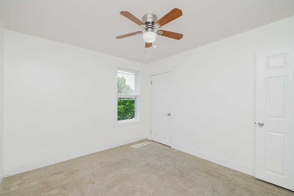 23 Scott Street Fall River, MA 02724 - Photo 20 of 32