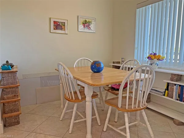 $2,300 | 15191 Cedarwood Lane, Unit 2602, Naples, FL 34110