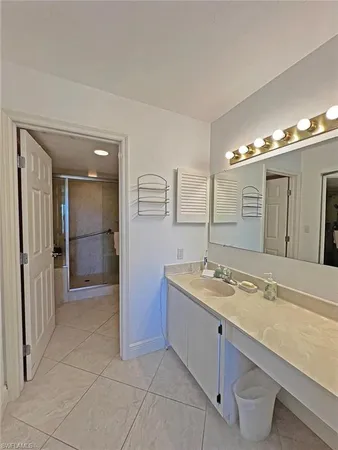 $2,300 | 15191 Cedarwood Lane, Unit 2602, Naples, FL 34110