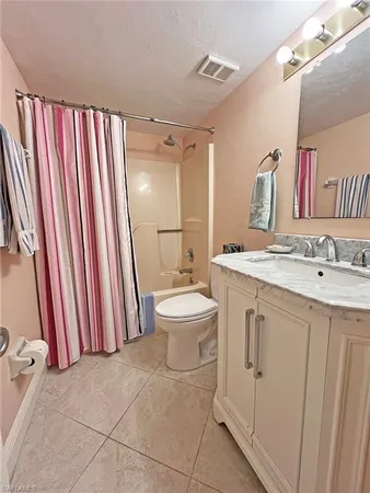 $2,300 | 15191 Cedarwood Lane, Unit 2602, Naples, FL 34110