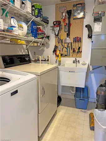 $2,300 | 15191 Cedarwood Lane, Unit 2602, Naples, FL 34110