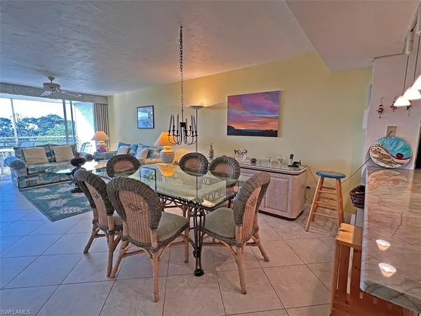 $2,300 | 15191 Cedarwood Lane, Unit 2602, Naples, FL 34110