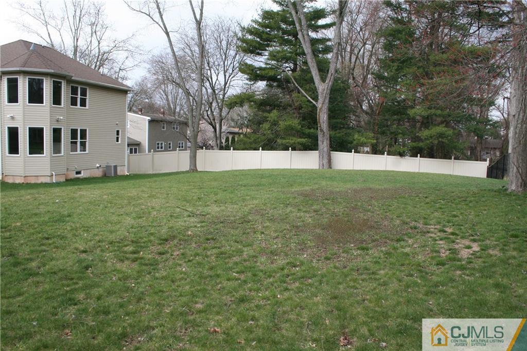 28 Chandler Road Edison, NJ 08820 - Photo 23 of 25 a view of a back yard