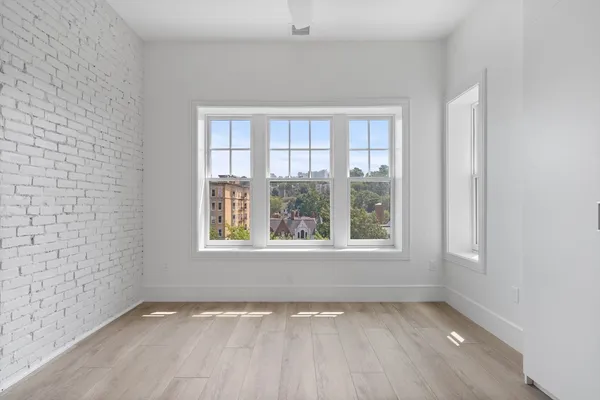 $7,295 | 1580 Beacon Street, Unit 300, Brookline, MA 02446
