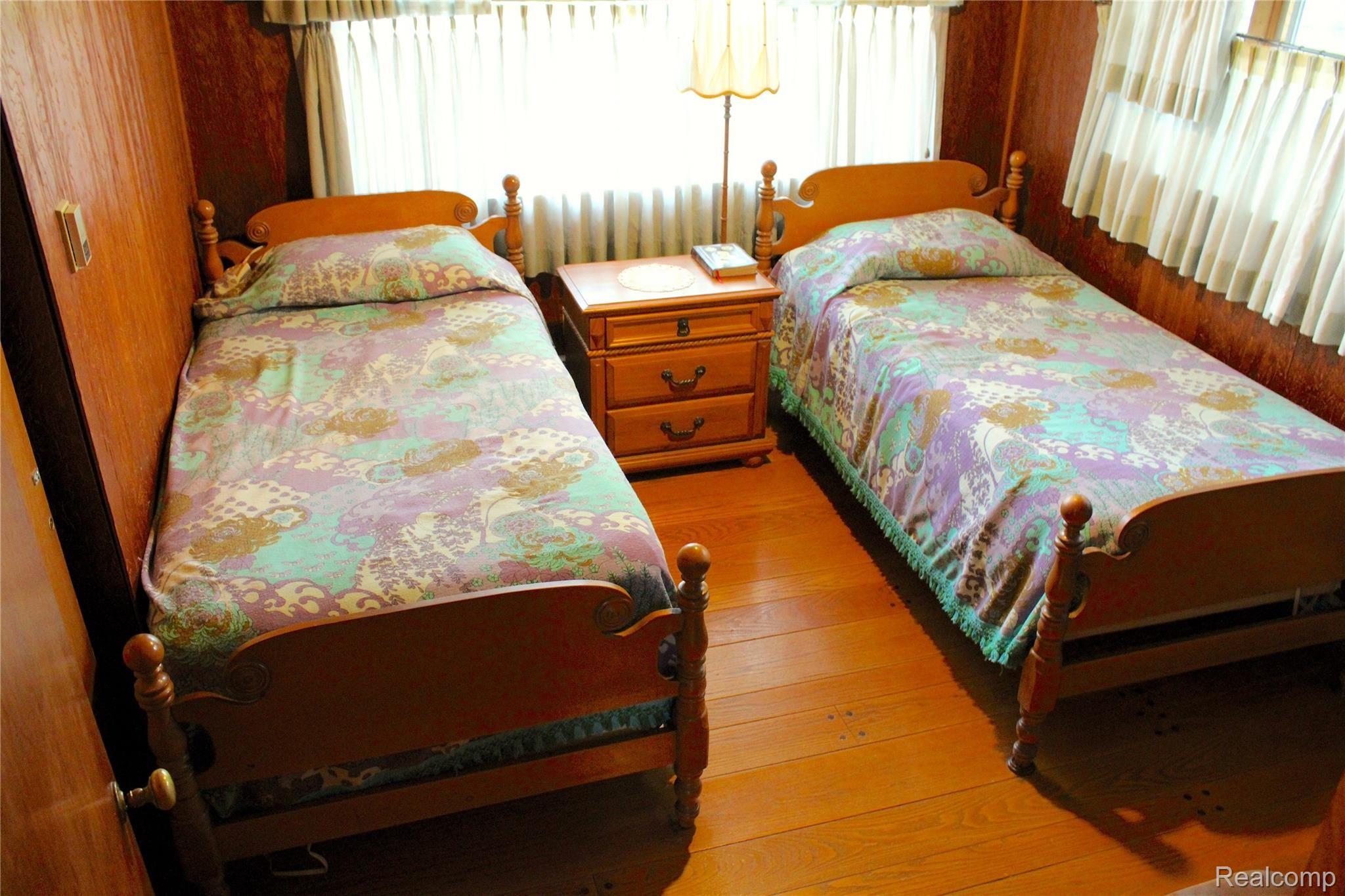 2354 Murphy Road Flint, MI 48504 - Photo 36 of 64 Pic - I70+.JPG