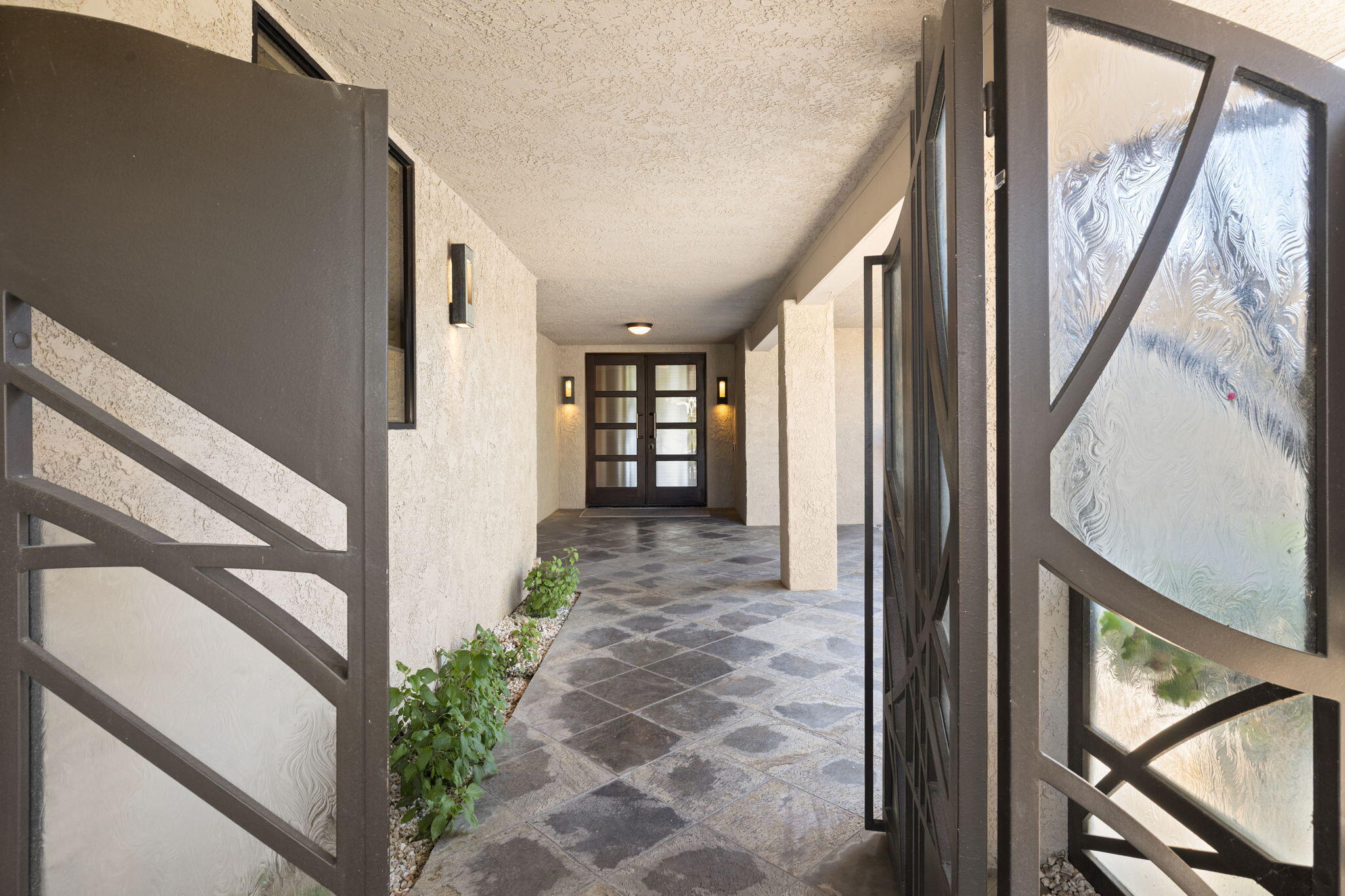 8 Rutgers Court Rancho Mirage, CA 92270 - Photo 9 of 68 62-web-or-mls-_M4A0225