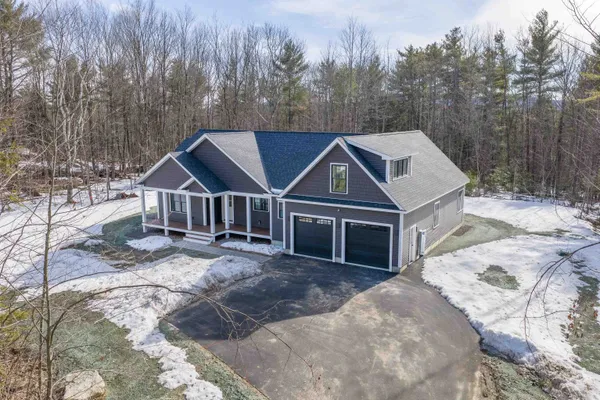 $899,000 | 70 Hatch Corner Road, Meredith, NH 03253