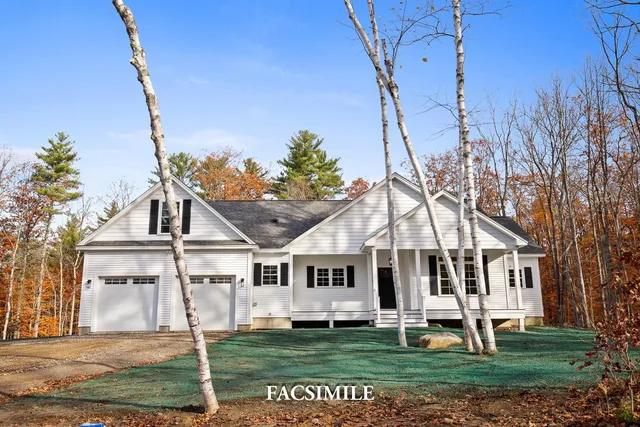 $899,000 | 70 Hatch Corner Road, Meredith, NH 03253