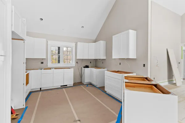 $899,000 | 70 Hatch Corner Road, Meredith, NH 03253