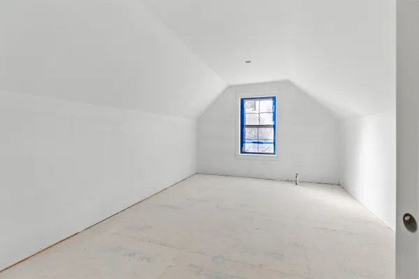 $899,000 | 70 Hatch Corner Road, Meredith, NH 03253