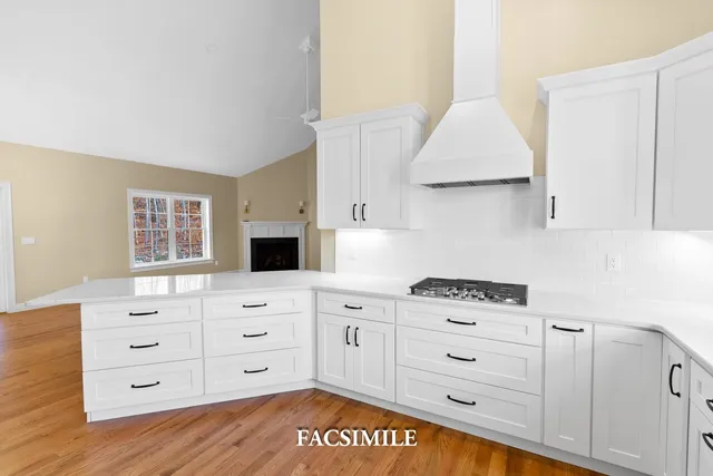 $899,000 | 70 Hatch Corner Road, Meredith, NH 03253