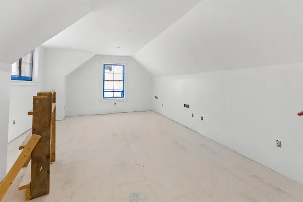 $899,000 | 70 Hatch Corner Road, Meredith, NH 03253